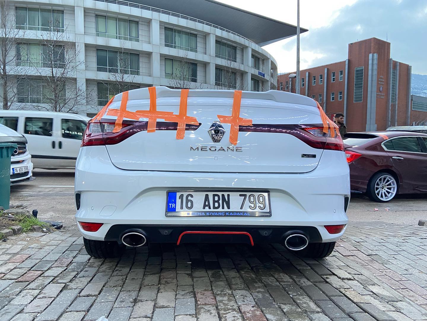RENAULT MEGANE 4 SEDAN BODY KİT  - Görsel 3
